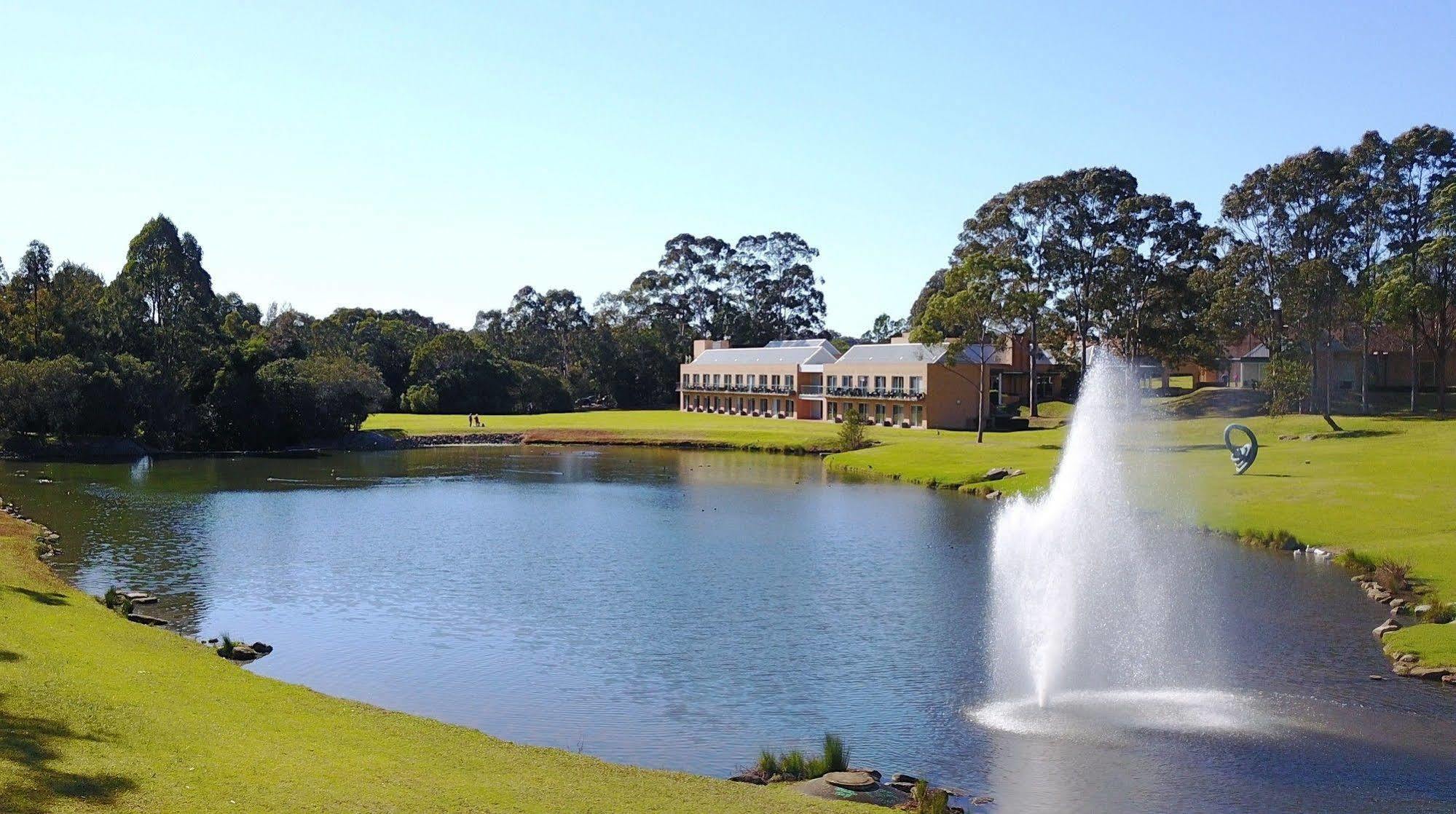 Lakeside Hotel And Conference Centre Sydney Buitenkant foto