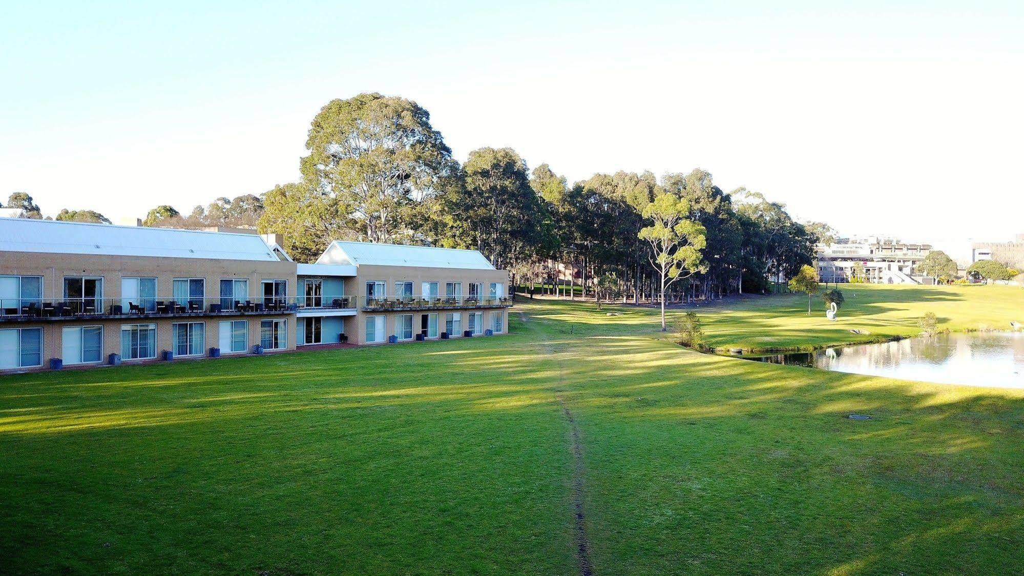 Lakeside Hotel And Conference Centre Sydney Buitenkant foto